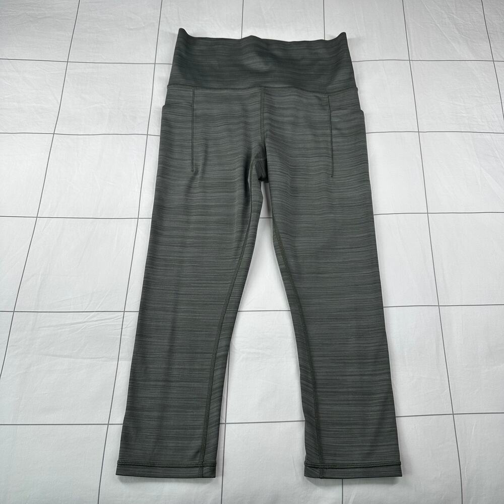 Athleta Leggings Women Small Salutation Stash Pocket Capri Arbor Olive Space Dye